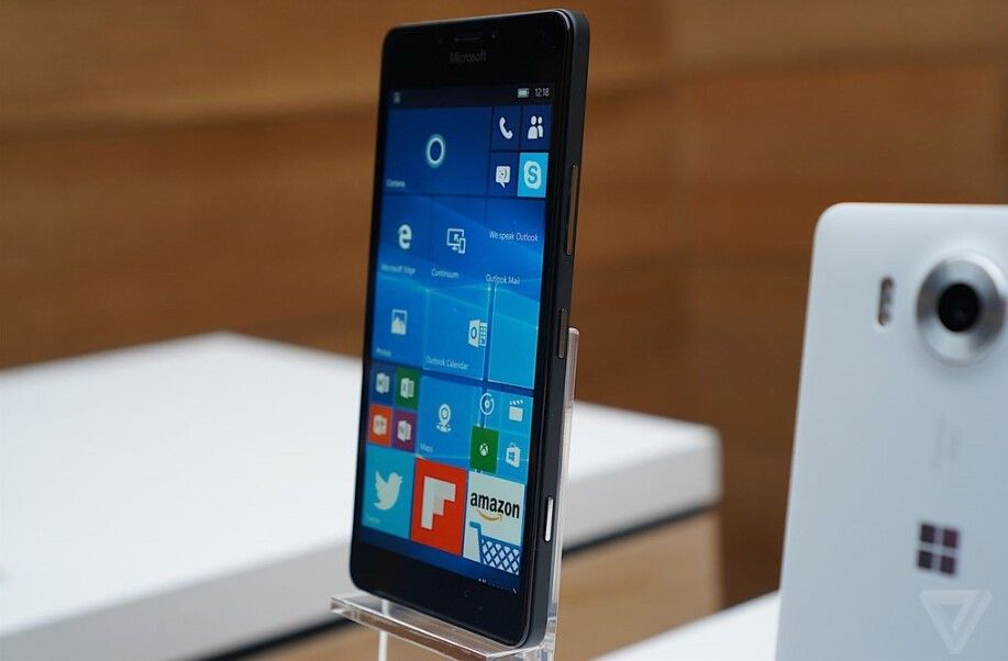 微軟發布會 MicrosoftBand二代 lumia950 SurfacePro4 SurfaceBook