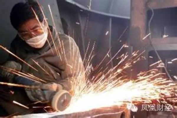 中國制造：距離世界頂級還差30年！卻要跑
