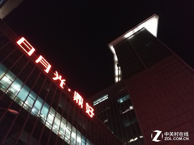 翻轉鏡頭看世界 榮耀7i拍照功力深度解析 