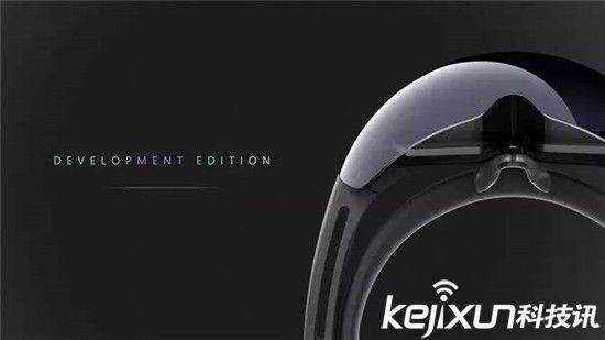 微軟HoloLens頭盔開發(fā)版接受預(yù)定：售價(jià)接近2萬元！