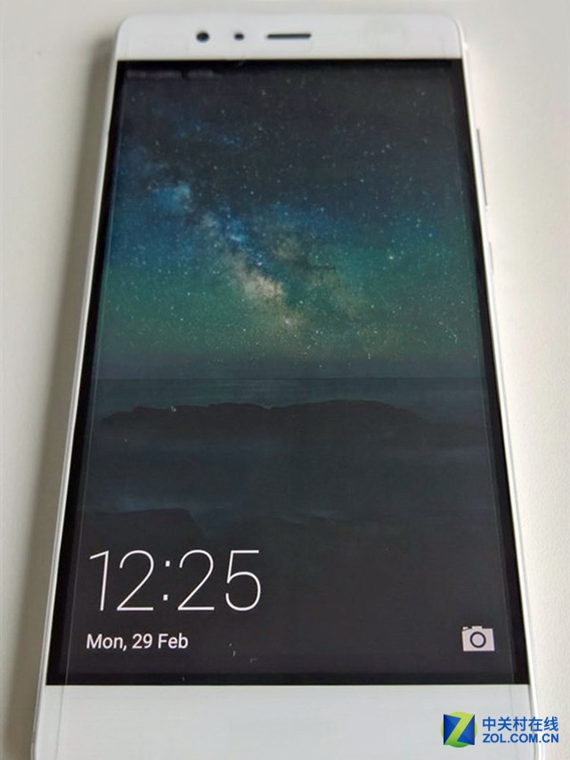 又一款6GB<a href=/tags/2778-0.html target=_blank class=infotextkey>內存</a>新機 華為P9系列配置再曝 