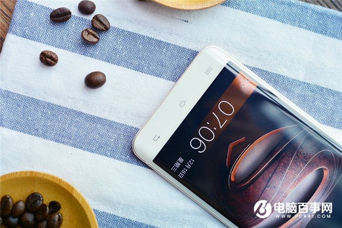國產(chǎn)手機(jī)新標(biāo)桿 vivo Xplay5全面評測