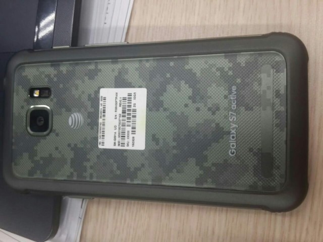 依舊三防 三星Galaxy S7 active真機(jī)曝光 