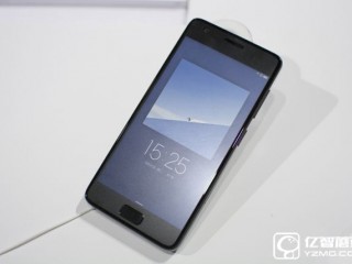 聯(lián)想ZUK Z2發(fā)布會現(xiàn)場試玩體驗(yàn)評測