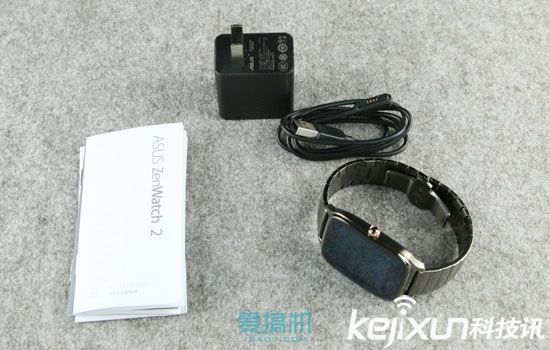 華碩ZenWatch2智能手表開箱評測 造型剛勁硬朗