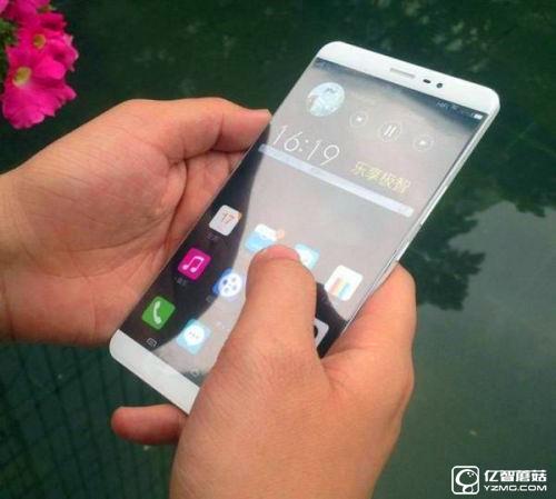 vivo X7和華為榮耀V8對比評測2