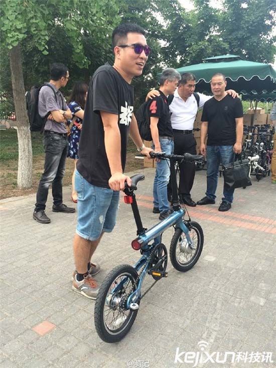小米智能自行車實拍 小米自行車到底有多大？