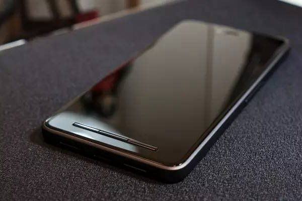 什么手機最保值？ iPhone用一年賣了還能換安卓旗艦！