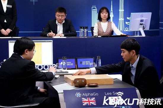 阿爾法狗圍棋世界登頂 柯潔與阿爾法終將一戰
