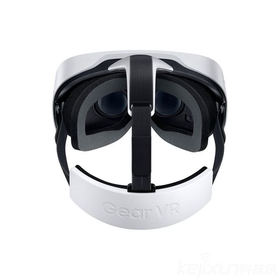 三星Gear VR2改進不大？ 19日發售市場不被看好