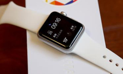 Apple Watch表帶上加個震動馬達(dá)？蘋果要發(fā)力了