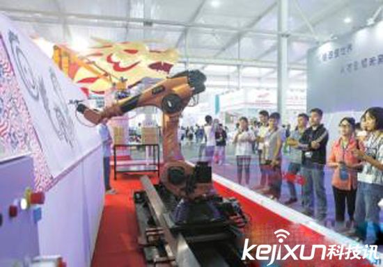 機(jī)器人對(duì)于人類安全嗎？藝術(shù)家另類表達(dá)方式