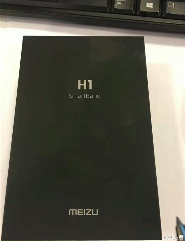 魅族手環真身首曝光！帶屏顯/心率監測