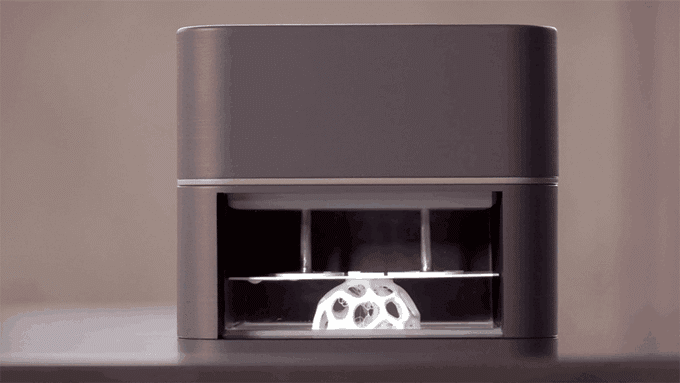 真這么簡單！把手機放進這個小盒就能3D打印