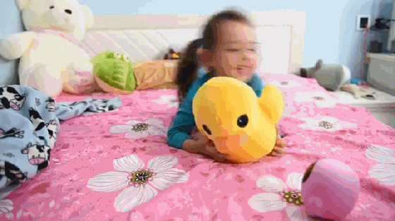 獨生子女太孤單？這個機器人能陪孩子學習一起玩