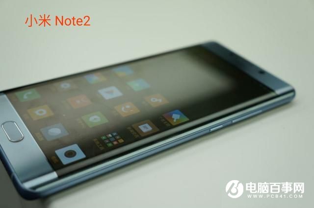 華為Mate9 Pro是3D曲面屏嗎 網(wǎng)友：其實(shí)是2.6D屏幕？