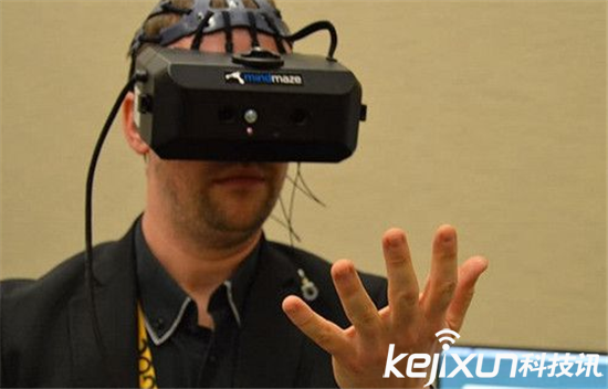 EyeMynd明年發(fā)布腦波VR頭盔 VR手柄或可舍棄