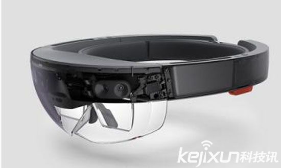 微軟HoloLens眼鏡發(fā)售 售價高達4萬元