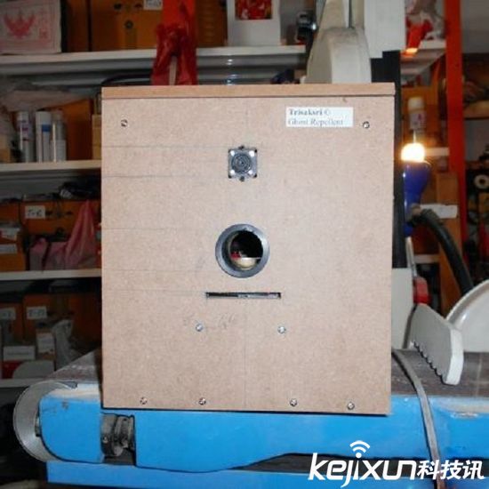 泰國一工作室打造驅鬼機 腦洞大開售價1500美元