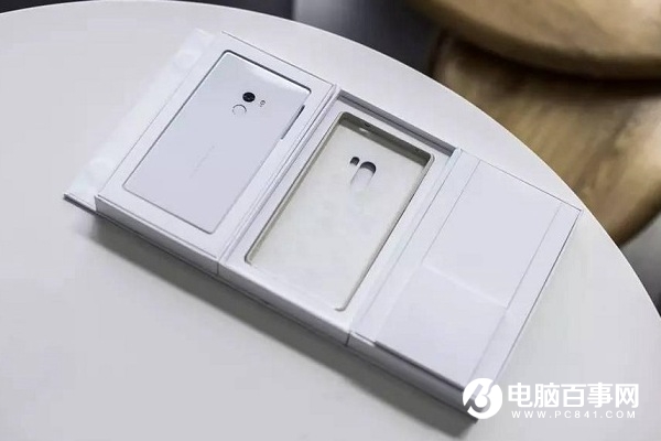 小米MIX白色版和黑色版哪個(gè)好看？小米MIX黑色與白色的區(qū)別