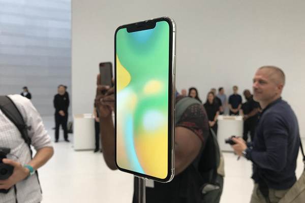 蘋果iPhone X參數(shù)詳解與真機圖賞 iPhone X參數(shù)配置怎么樣