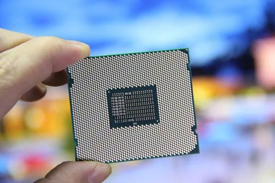 Intel八代奔騰G5600曝光 3.9GHz雙核四線程 價格硬傷！