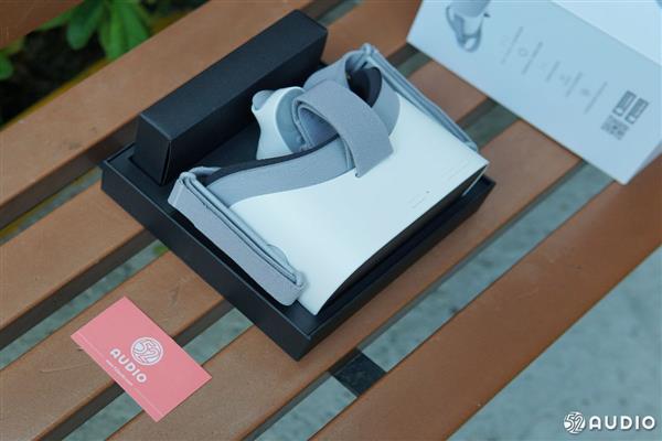 小米VR一體機體驗：全景音效 巨幕影院