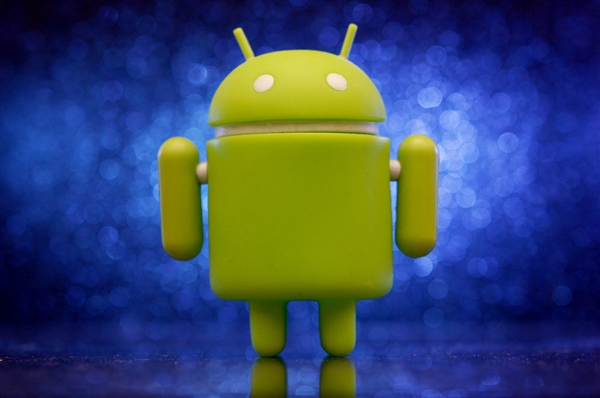 三星首款Android Go手機曝光：1GB內存也流暢