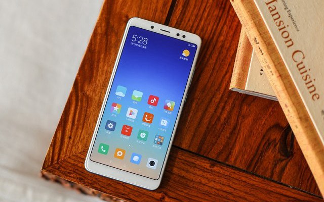 紅米Note5與聯(lián)想Z5區(qū)別對(duì)比 聯(lián)想Z5和紅米Note5哪個(gè)好？