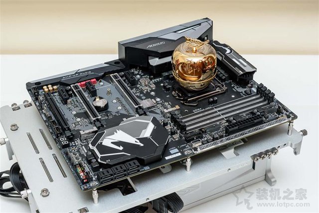 RTX 2070顯卡怎么樣？RTX 2070對比GTX1080性能測試對比測評