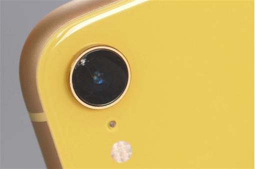 蘋果iPhone XR手機跌落測試：比起XS來果然差遠了