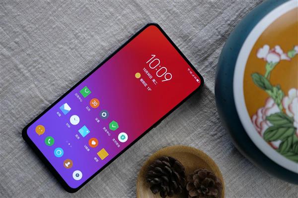 聯想Z5 Pro真機上手體驗：滑蓋全面屏體驗贊、外放音質成亮點