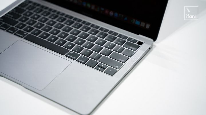 蘋果新MacBook Air評(píng)測，蘋果新MacBook Air好用嗎？
