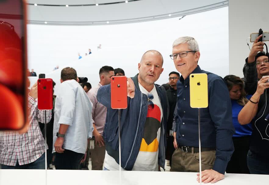 涼涼！蘋果再砍明年iPhone訂單 蘋果手機(jī)不降價(jià)沒人買？