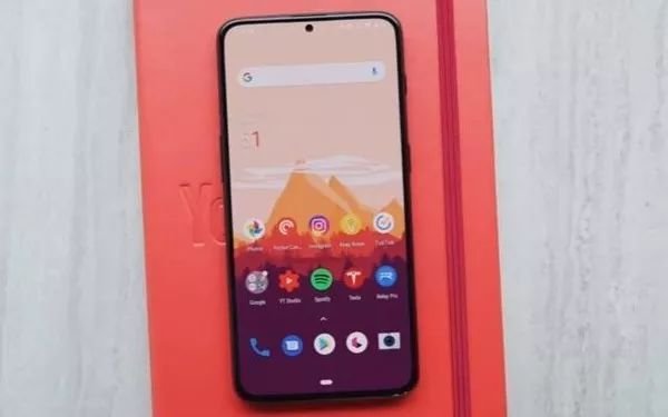 vivo V13真機曝光 ：聯發科P70+挖孔屏設計 售價有點驚喜